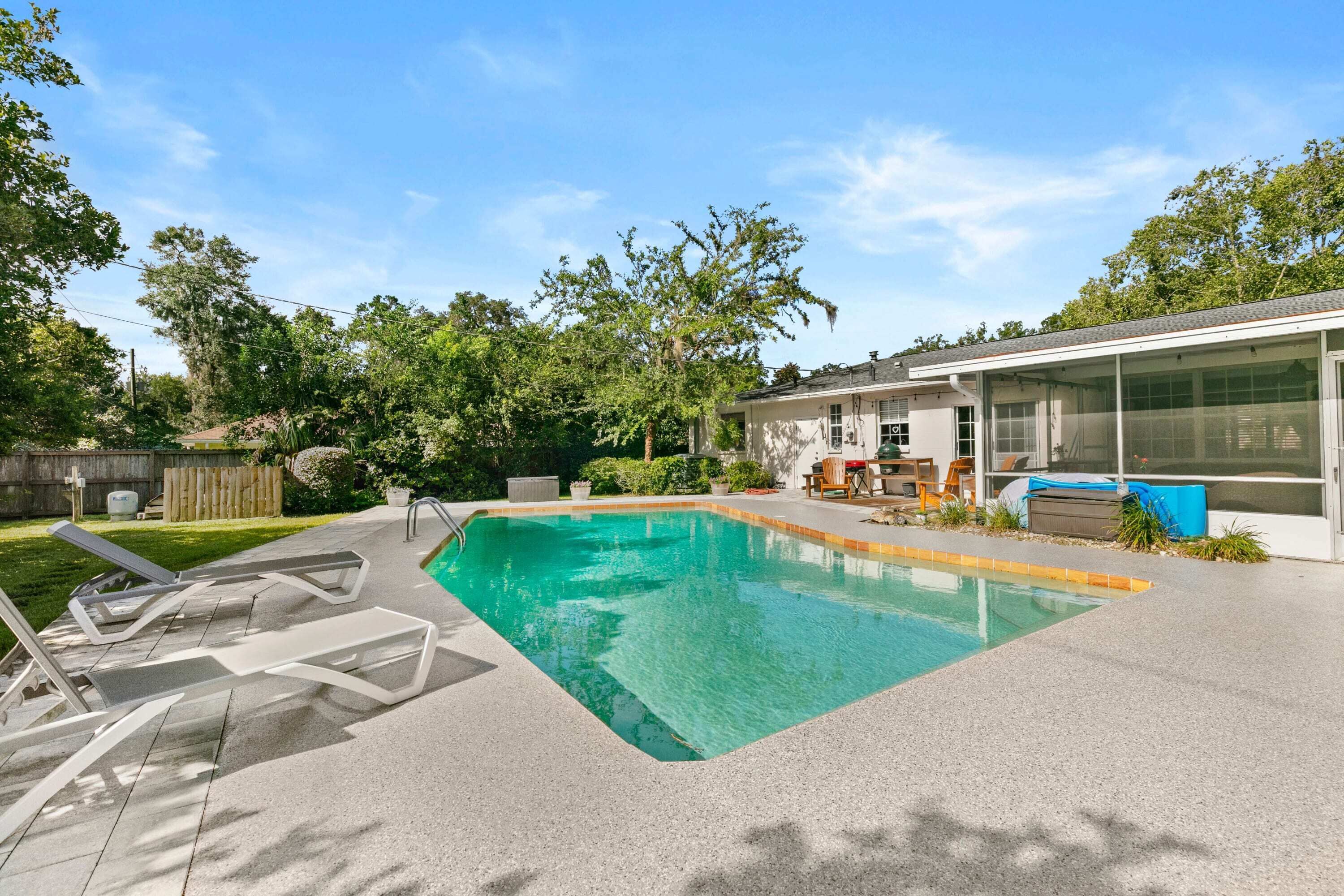 Charming 3BR Home with Pool in Central Gainesville