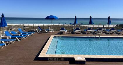 3 br, gulf view, beach club, pools, gym, hot tub