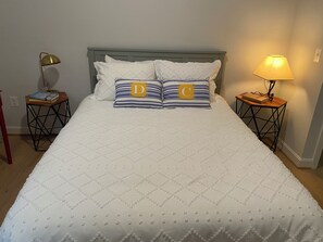 1 Schlafzimmer, Schreibtisch, Bügeleisen/Bügelbrett, WLAN