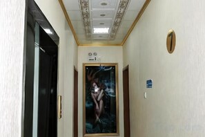 Unclassified image, 3 of 17, button - Taijinyun Business Hotel (Hechi)