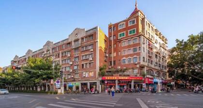 Home Inn Neo (Quanzhou Bell Tower West Street)