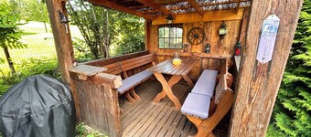 gemütliche Ferienwohnung mit Gartennutzung, Garage und Wallbox (extra Kosten)