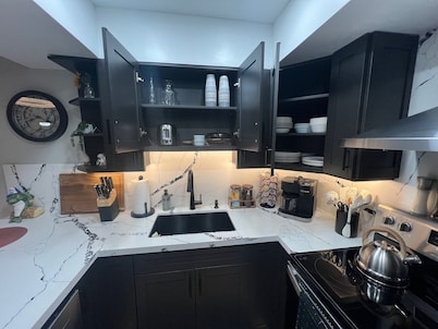 Lake View -Fresh & New-Bass N Sun-Pool-King Bed