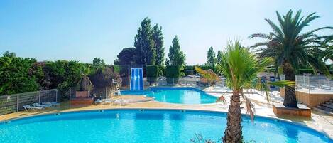 室外泳池、暖水池