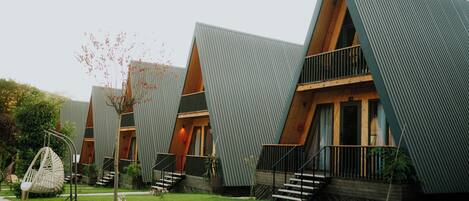 Casa rural Comfort, 2 dormitoris, balcó, vistes a la muntanya | 2 dormitoris, decoració individual i mobiliari individual