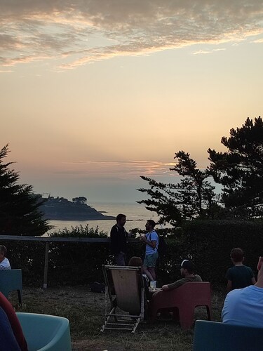 Le gîte de Merlin Charming cottage in the countryside, 15' from St Malo