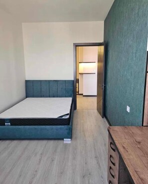 Luxury Apartment, City View | 2 bedrooms, blackout drapes, free WiFi - Lux Gyumri (Gyumri)