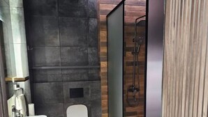Luxury Apartment, City View | Bathroom - Lux Gyumri (Gyumri)