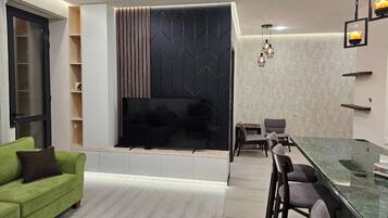 Appartamento Luxury, vista città | Area soggiorno | Stampante