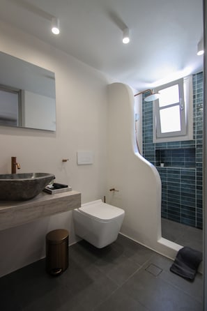Junior Suite with Sea view & hot tub | Badezimmer