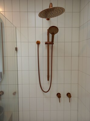 Hair dryer, towels