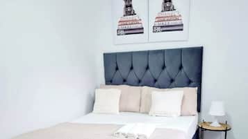 2 bedrooms, iron/ironing board, free WiFi, bed sheets