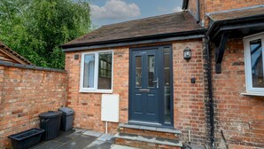 Exterior detail - 2 bedroom home within walking distance of the town - Pass the Keys (Shrewsbury)