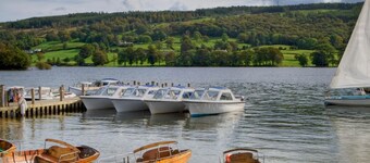 Newly Renovated Lakeland Cottage - Pass the Keys