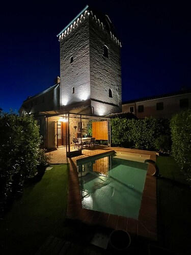 Delizioso Nido con Piscina per le vacanze  fra San Gimignano e il Chianti
