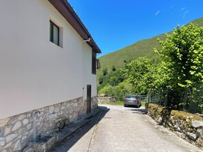 Property grounds - El Pedrosu (Infiesto)
