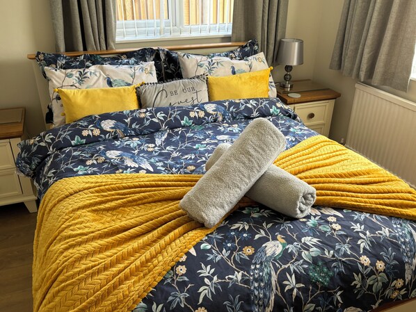 3 bedrooms, iron/ironing board, travel cot, WiFi