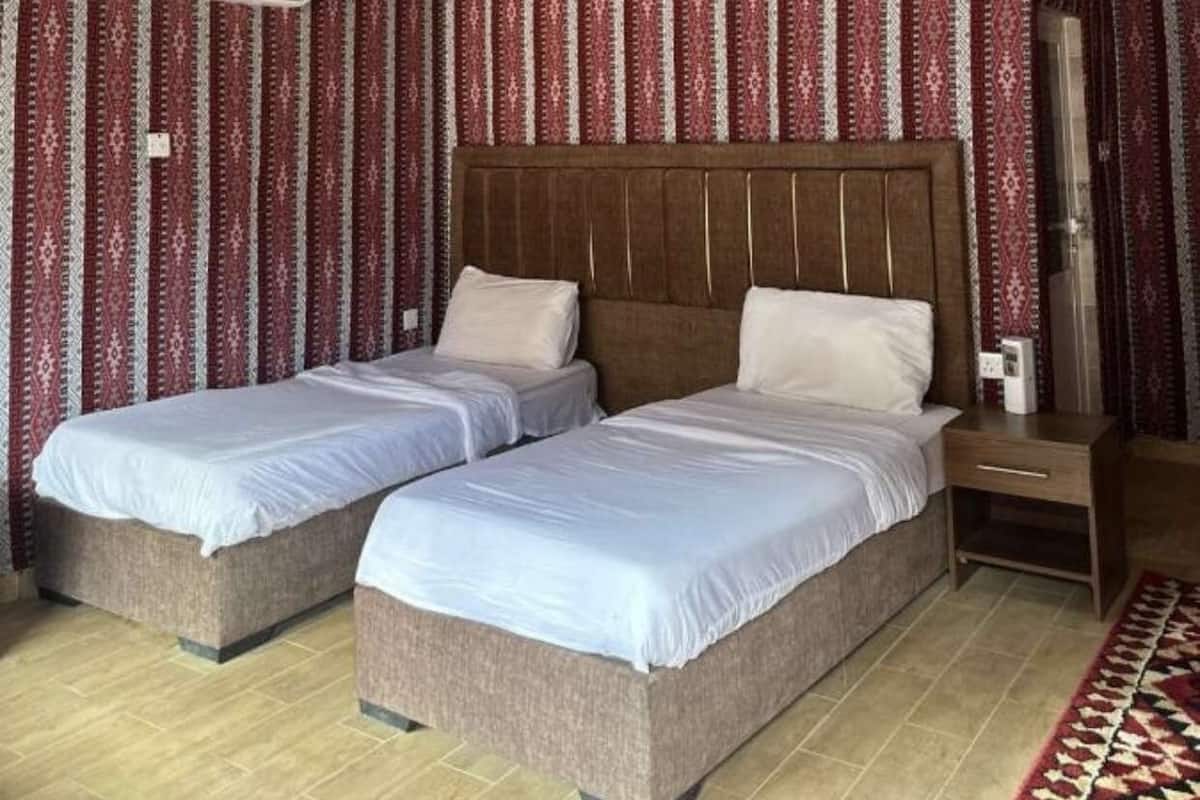 Panoramic Double Room, Balcony | In-room safe
