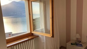 Room - Casa Oliva Castelletto sul Garda - Natura Pura in Vista Lago (Brenzone sul Garda)
