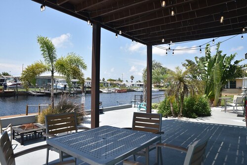 SF Waterfront Getaway and BBQ