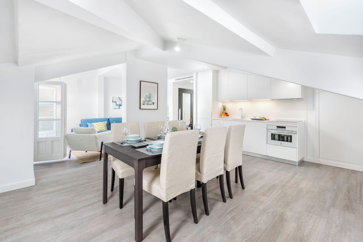 Classic Apartment | Living area | 50-inch TV with cable channels