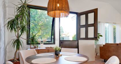 Charming cottage with WiFi and AC in tranquil San Juan Capistrano