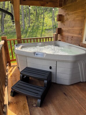 Bain à remous extérieur