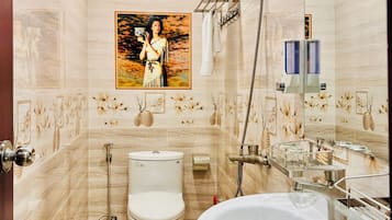 Superior Double Room | Bathroom