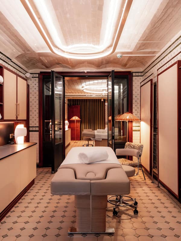 Sauna, soins corporels, gommages corporels, soins du visage