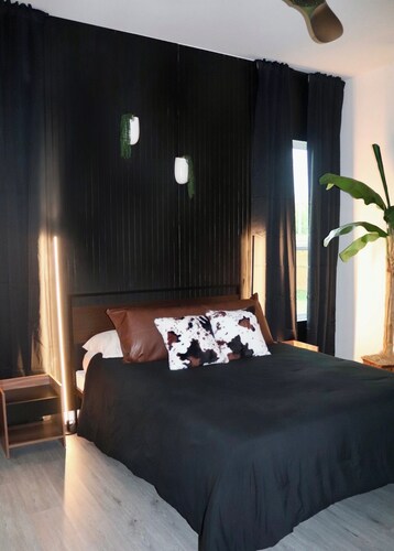 Newly Built 1BD 1BA Unit near downtown