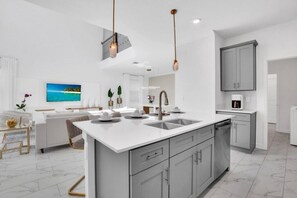 Fridge, microwave, oven, dishwasher - Amazing 5 Bedroom 5 Bathroom on Story Lake Resort (Kissimmee)