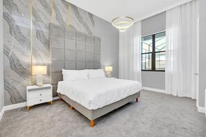 15 Schlafzimmer, Bügeleisen/Bügelbrett, WLAN, Bettwäsche