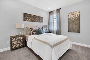 6 chambres, fer et planche à repasser, Wi-Fi, draps fournis