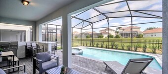 Brand New Windsor Island Resort 7 Bedroom Luxury Villa