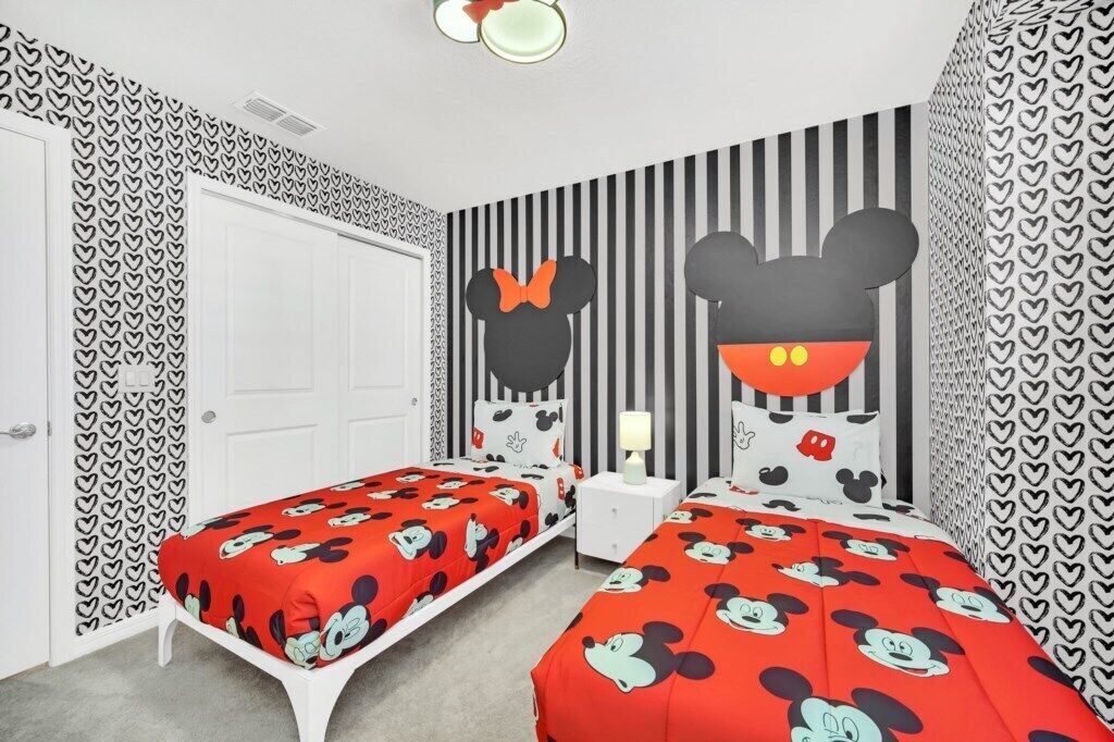 5 soverom, strykejern/-brett, wi-fi og sengetøy