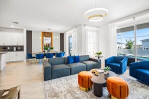 TV, video games, table football - Ultimate Bespoke 6 Bedroom Champions Gate Pool Villa (Davenport)