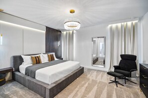 6 chambres, fer et planche Ă repasser, Wi-Fi, draps fournis