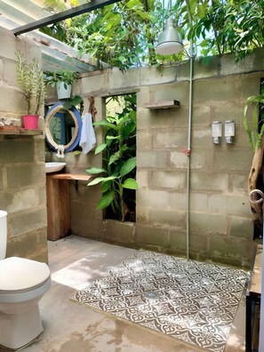 Casa de campo clásica, vista al lago | Baño