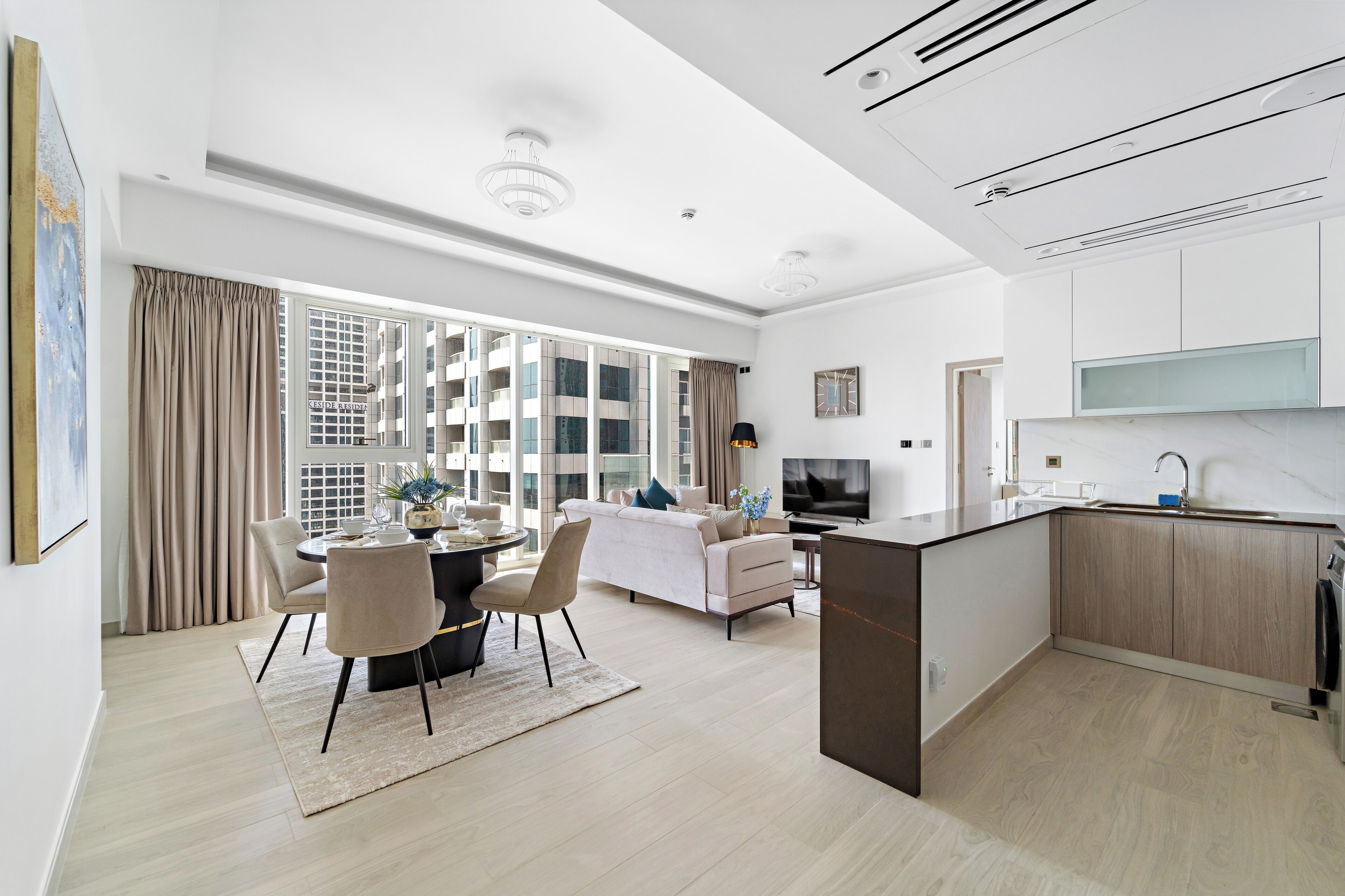 Deluxe Apartment, Canal View | Private kitchen | Oven, stovetop