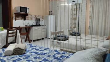 Superior Quadruple Room, City View | Free WiFi, bed sheets
