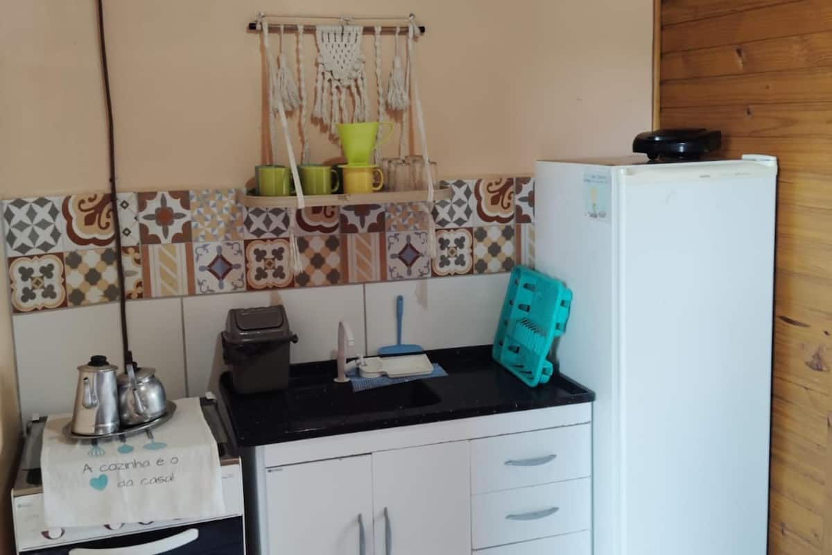 Family Apartment, 2 Bedrooms, City View | Private kitchen | Dining tables