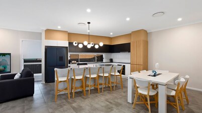 Sandy Feet Retreat - Modern villa near the beach