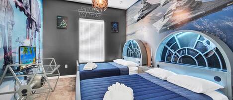 5 slaapkamers, een strijkplank/strijkijzer, wifi, beddengoed