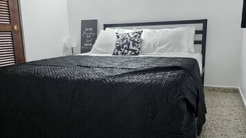 4 chambres, fer et planche Ă repasser, Wi-Fi gratuit, draps fournis