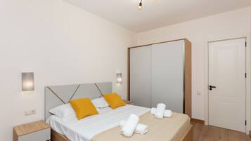 1 bedroom, iron/ironing board, WiFi, bed sheets
