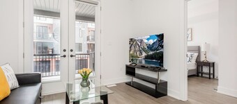 Wonderful Retreat in Uptown Waterloo