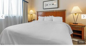 2 bedrooms, iron/ironing board, WiFi, bed sheets - CES week, NO resort fee for 6 guests, close to Convention Ctr, shuttle&FREE WiFi (Las Vegas)