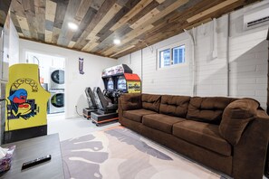 Interior - Beach Family Retreat w/HOT TUB, Fire pit, Lots of games & only 100 Steps to Sand (Ormond Beach)