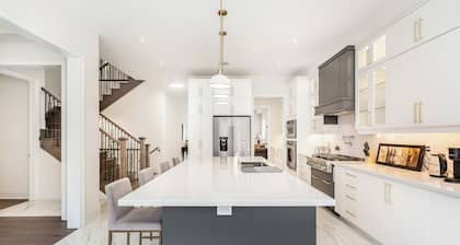 Grand Villa near Burlington