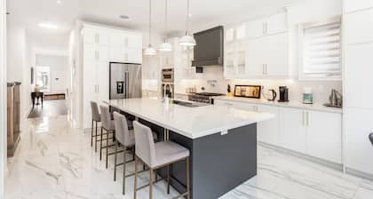 Grand Villa near Burlington